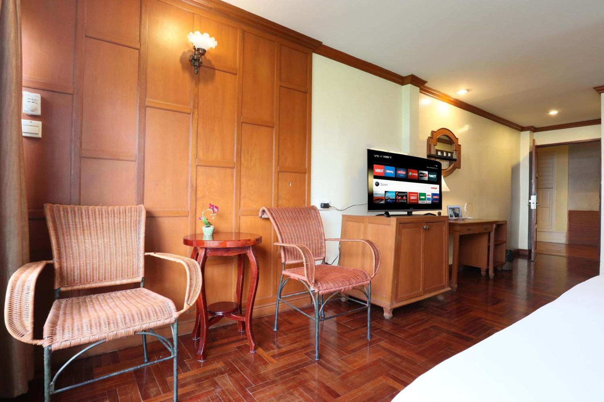 Royal Ivory Sukhumvit Nana Hotel Bangkok Eksteriør billede