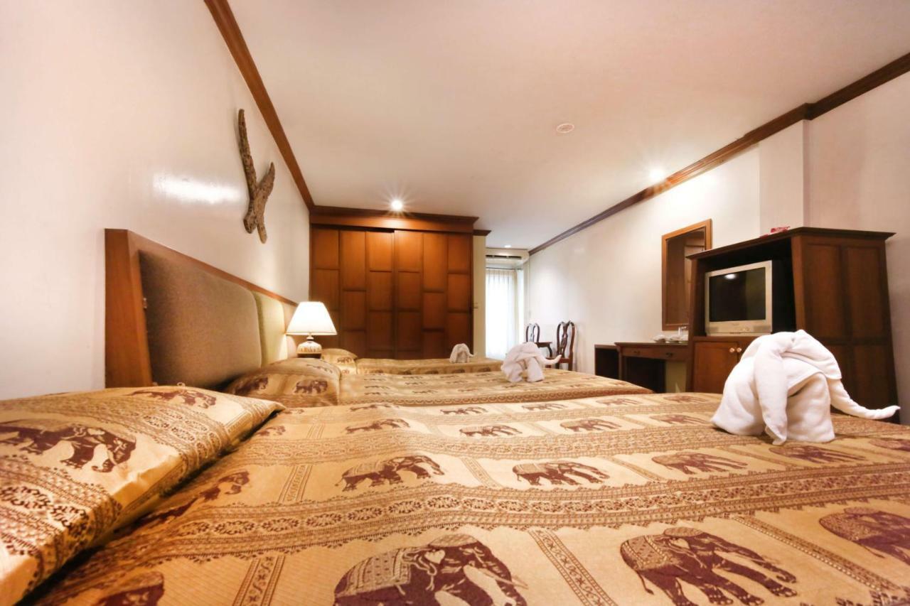 Royal Ivory Sukhumvit Nana Hotel Bangkok Eksteriør billede