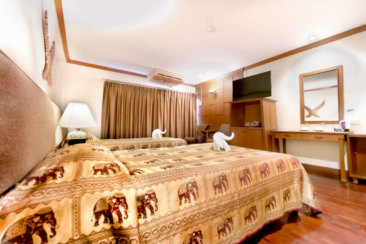 Royal Ivory Sukhumvit Nana Hotel Bangkok Eksteriør billede