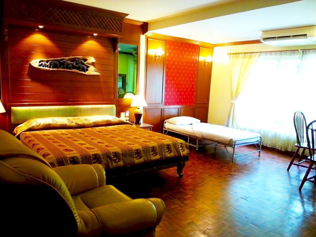 Royal Ivory Sukhumvit Nana Hotel Bangkok Eksteriør billede